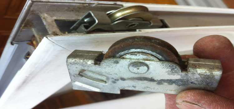 screen door roller repair in Burlingame
